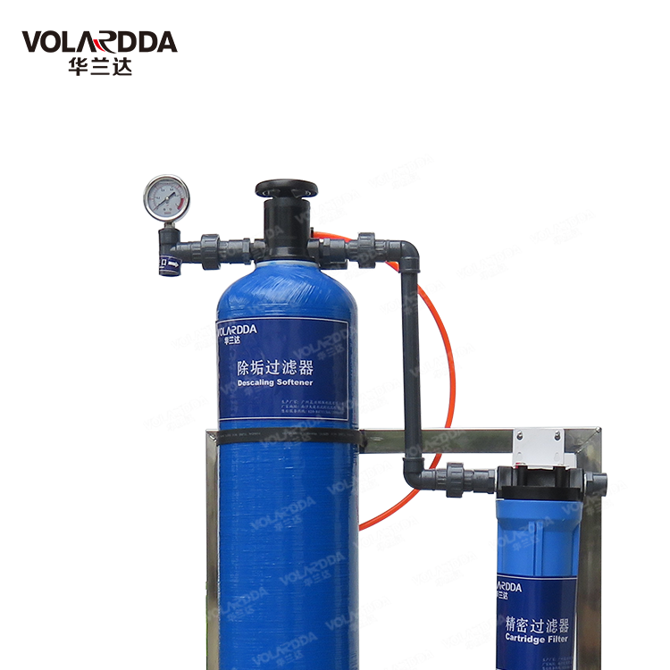 Descaling water softener