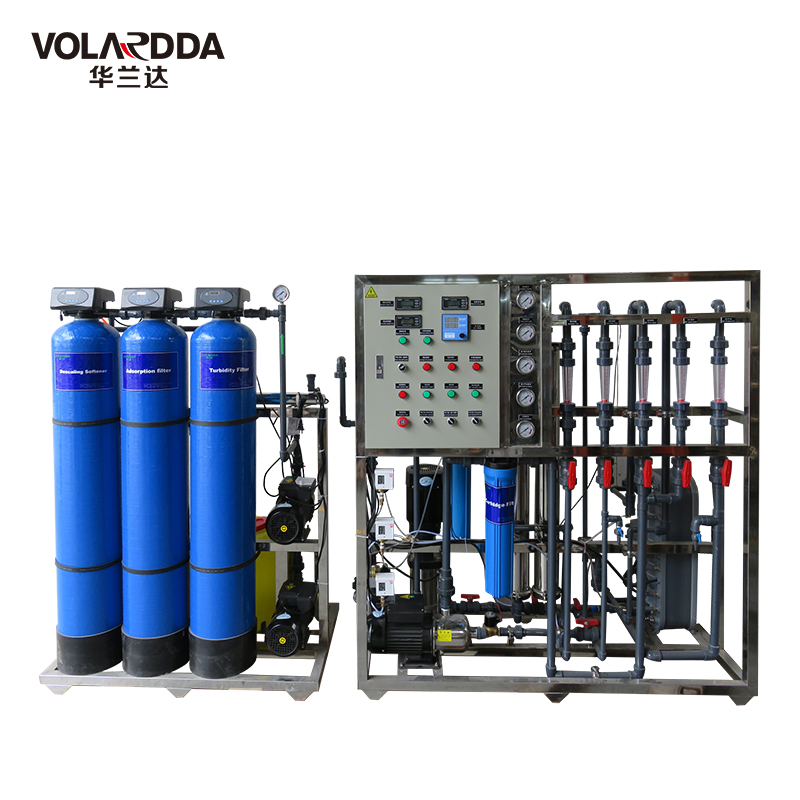 What is the reason for the decrease in resistivity during the operation of reverse osmosis edi pure water equipment?