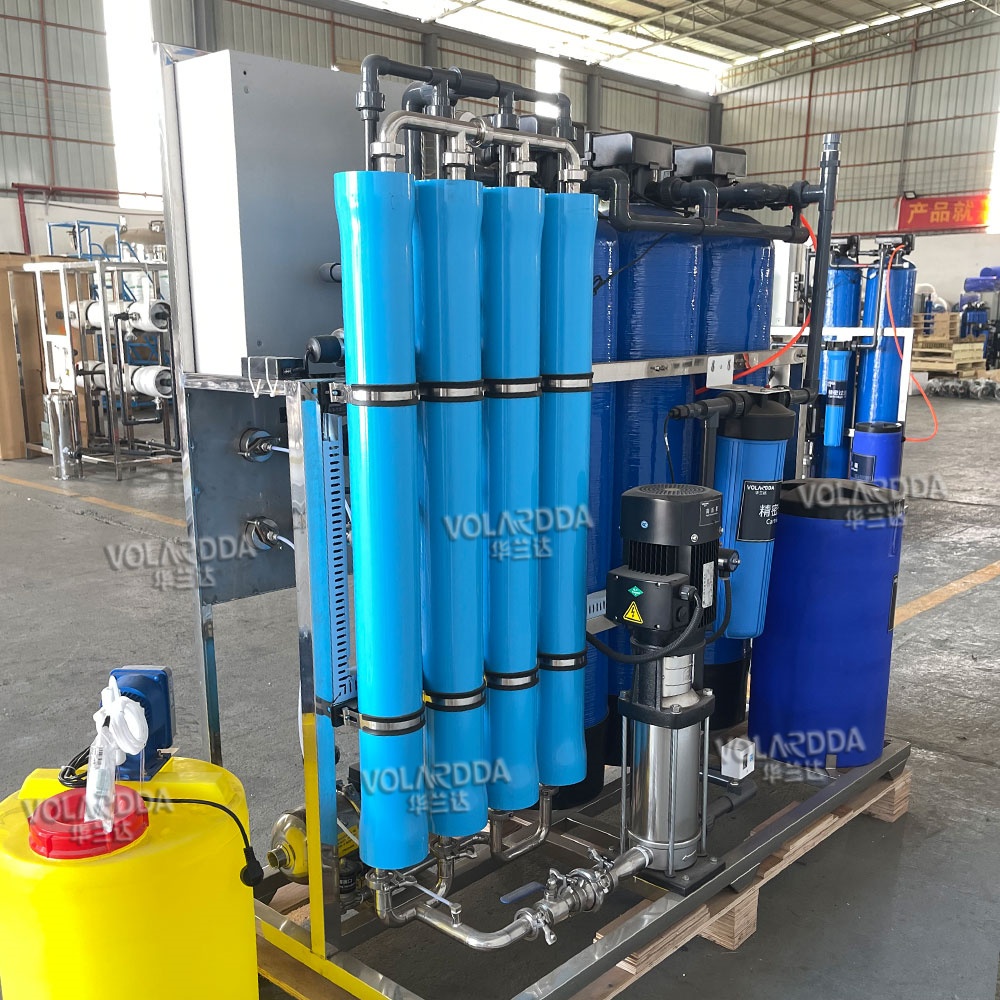 1000L/H Reverse osmosis equipment with dosing device